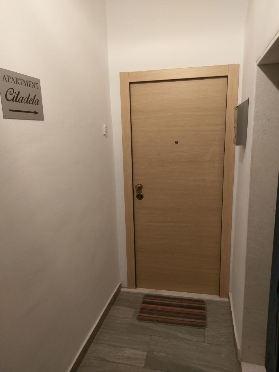 Apartment Citadela สปลิท ภายนอก รูปภาพ
